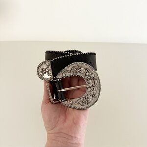 Chicos Black Leather Hammered Silver Rhinestone Big Buckle Western Belt